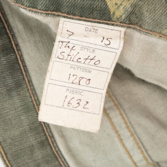 Current/Elliott Green The Stiletto Floral Camo Taper Leg Jeans Size 29 - Picture 6 of 8